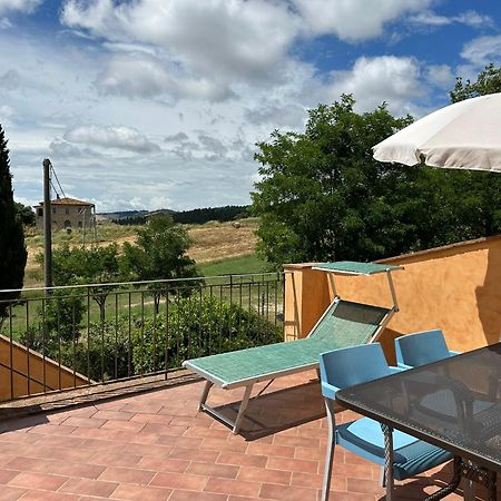 Borgo Tignano Apartment Casole d'Elsa Bagian luar foto