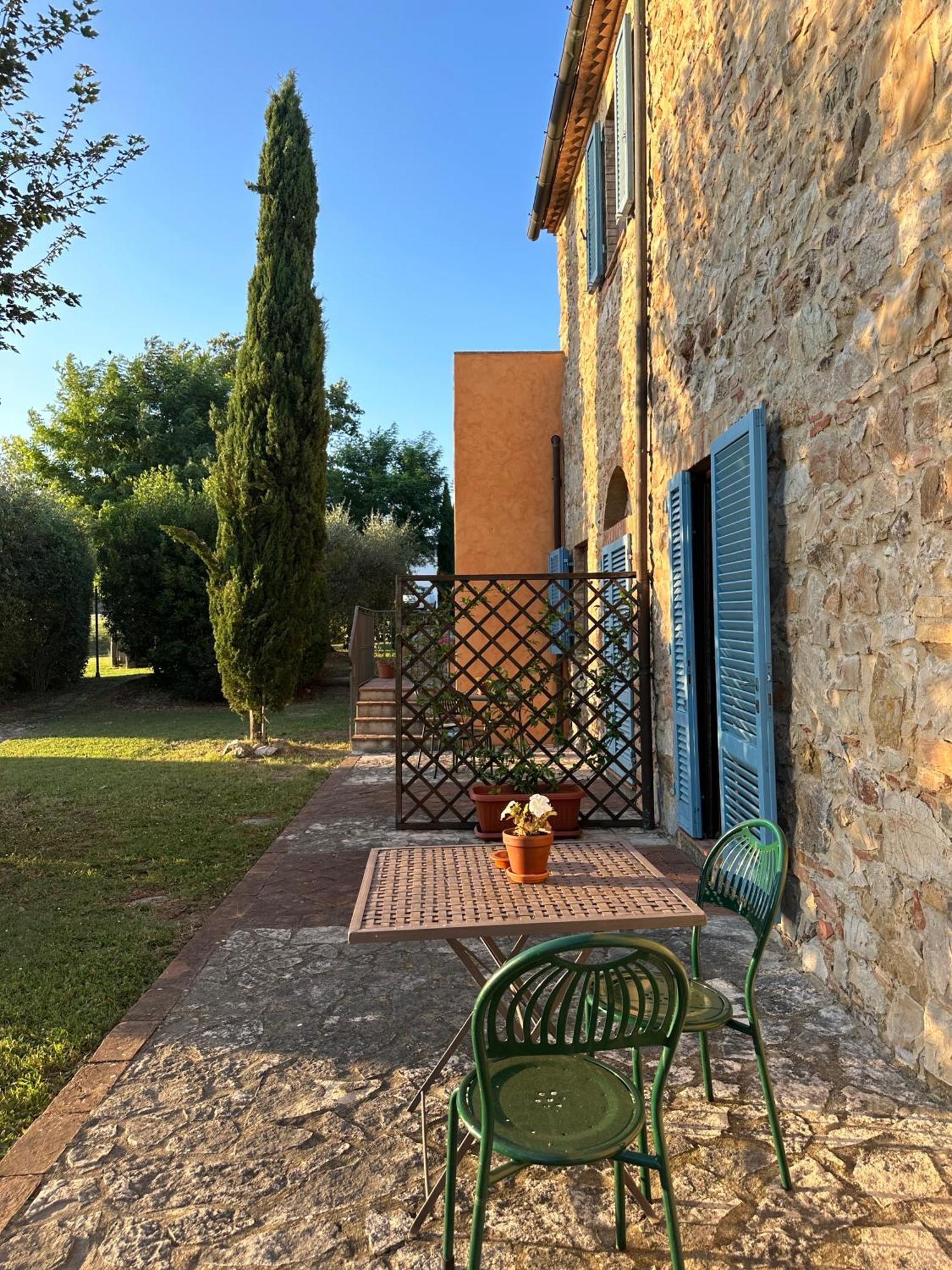 Borgo Tignano Apartment Casole d'Elsa Bagian luar foto