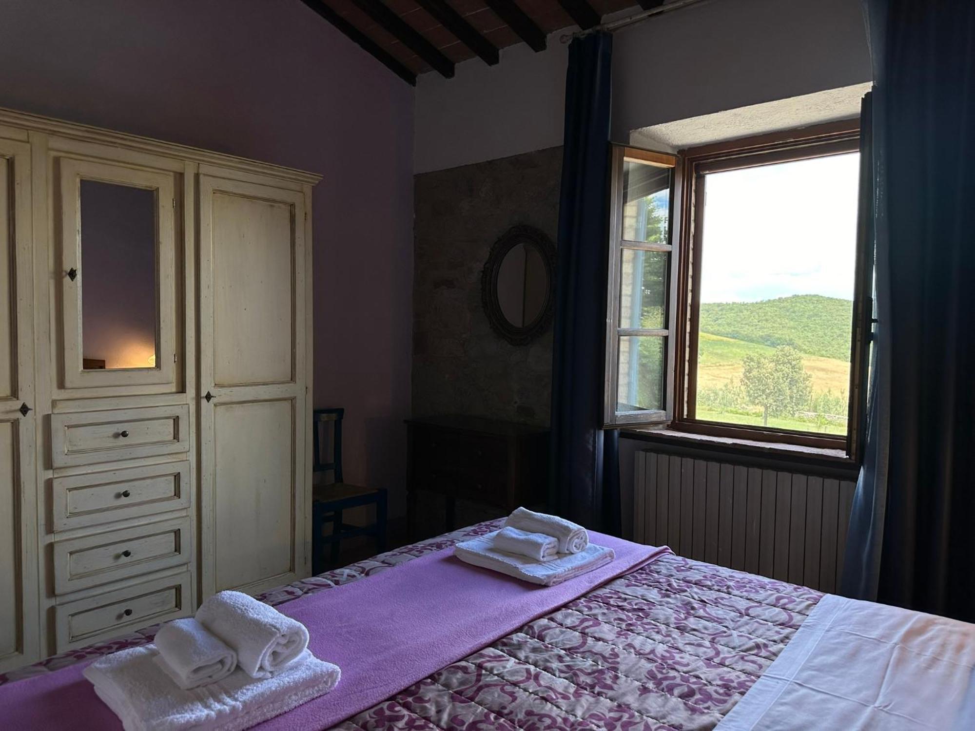 Borgo Tignano Apartment Casole d'Elsa Bagian luar foto